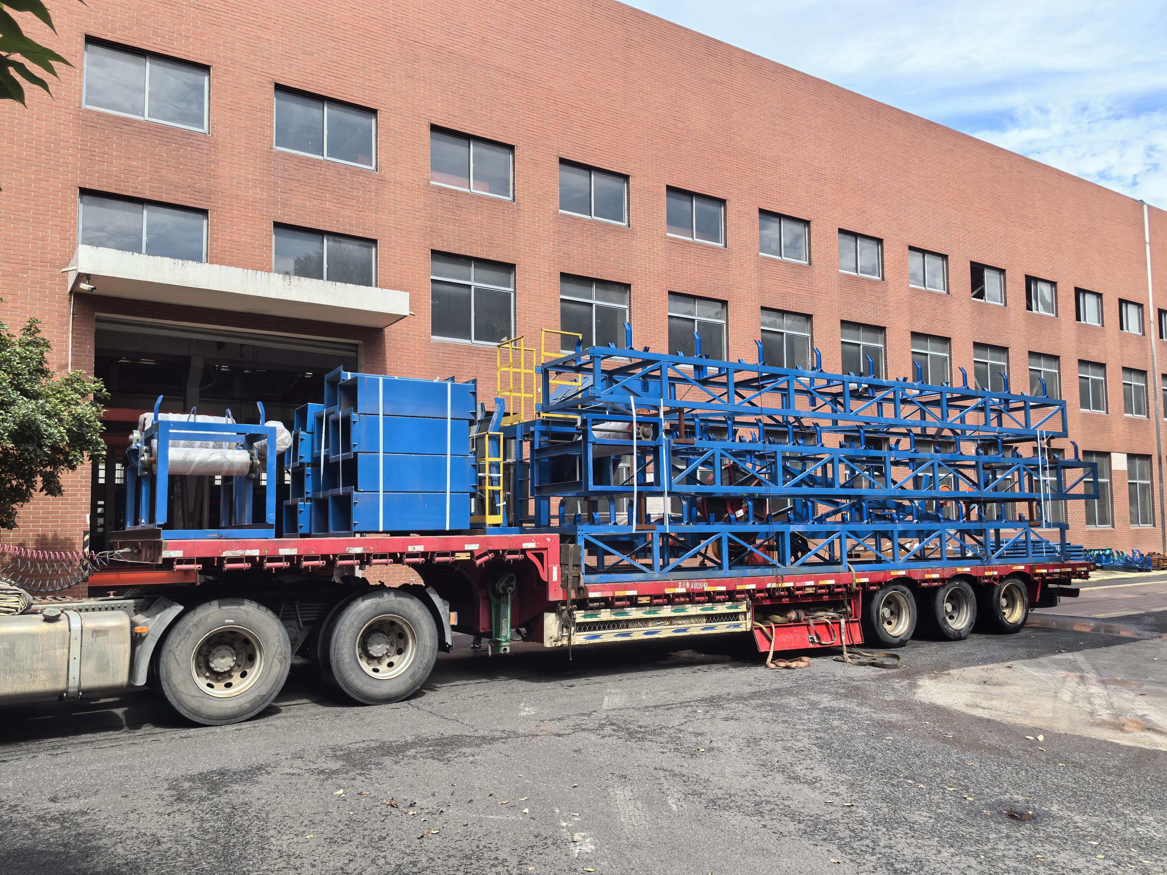 Cintes transportadores d'enginyeria personalitzada lliurats amb èxit a les instal·lacions de reciclatge de residus de C&D xineses